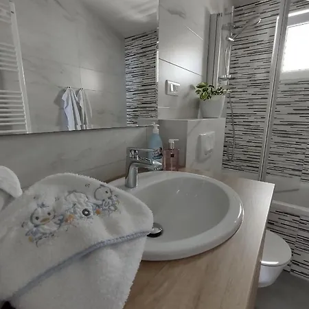 Family Marton Apartment Makarska