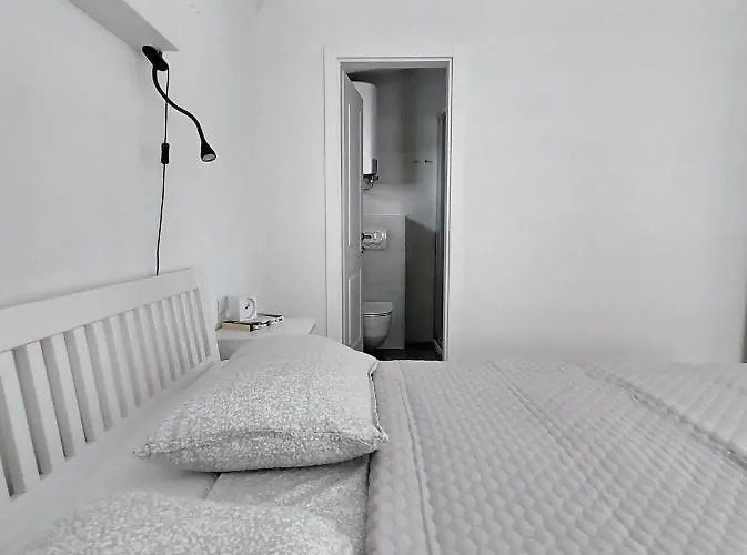 Family Marton * מאקרסקה